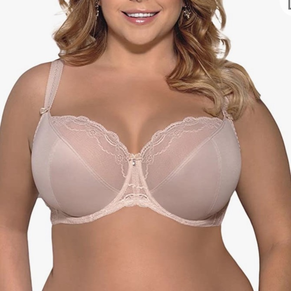 NWOT Gorsenia Bra - 30H (UK)